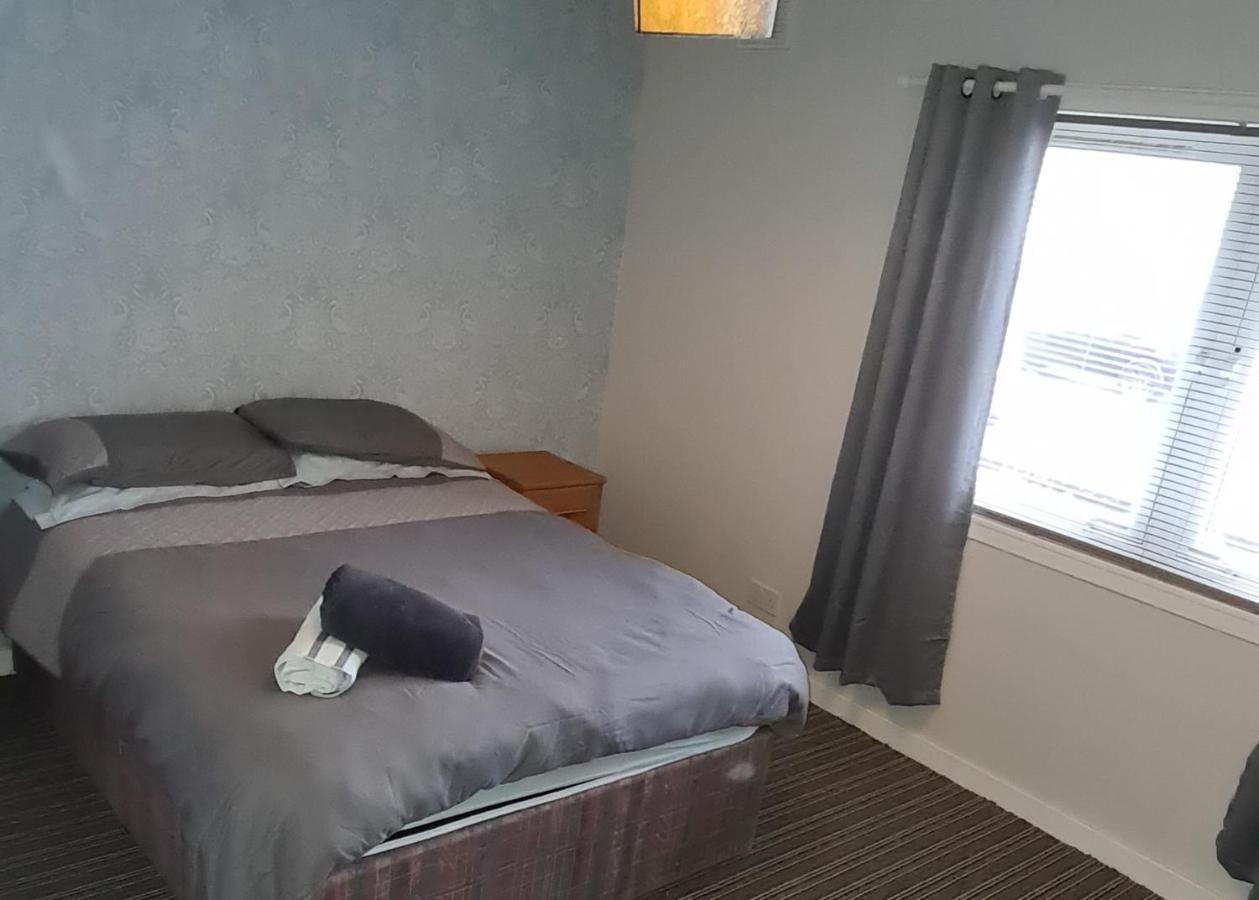 Beautiful 2-Bed Apartment In Campbeltown Bagian luar foto